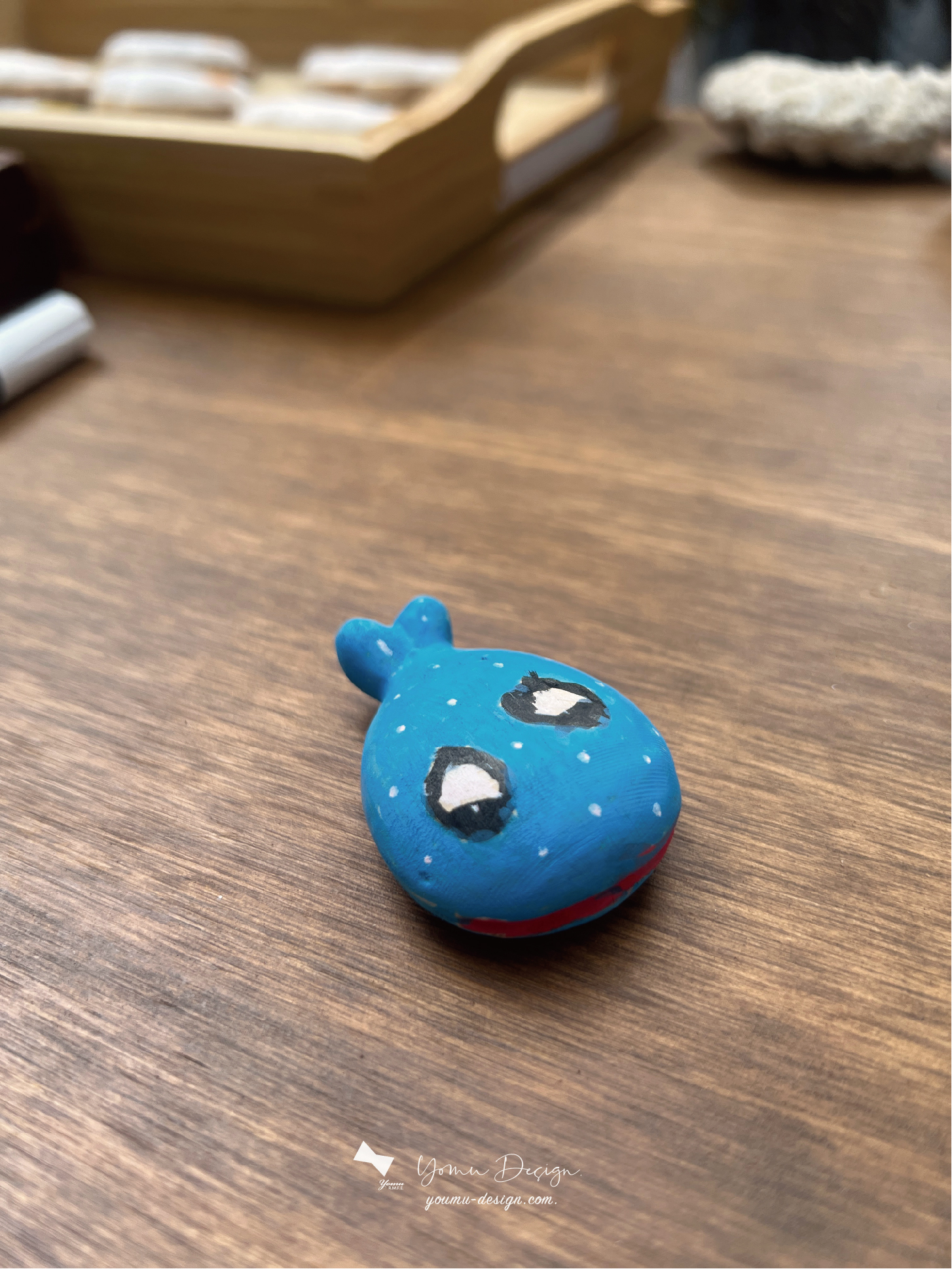 幸福優木-木作設計館-Yomu Design-優木-優木設計-灰熊綠展-10週年-寧靜海-台南木作-木作體驗-親子DIY-外出教學-質感木工-美感教育-魟魚-鯨魚-海洋系-花園鰻-苗栗通霄-通霄海水浴場-七田皿-小皿-木工教學-木作訂製-木偶-木雕-兒童木作--創作者