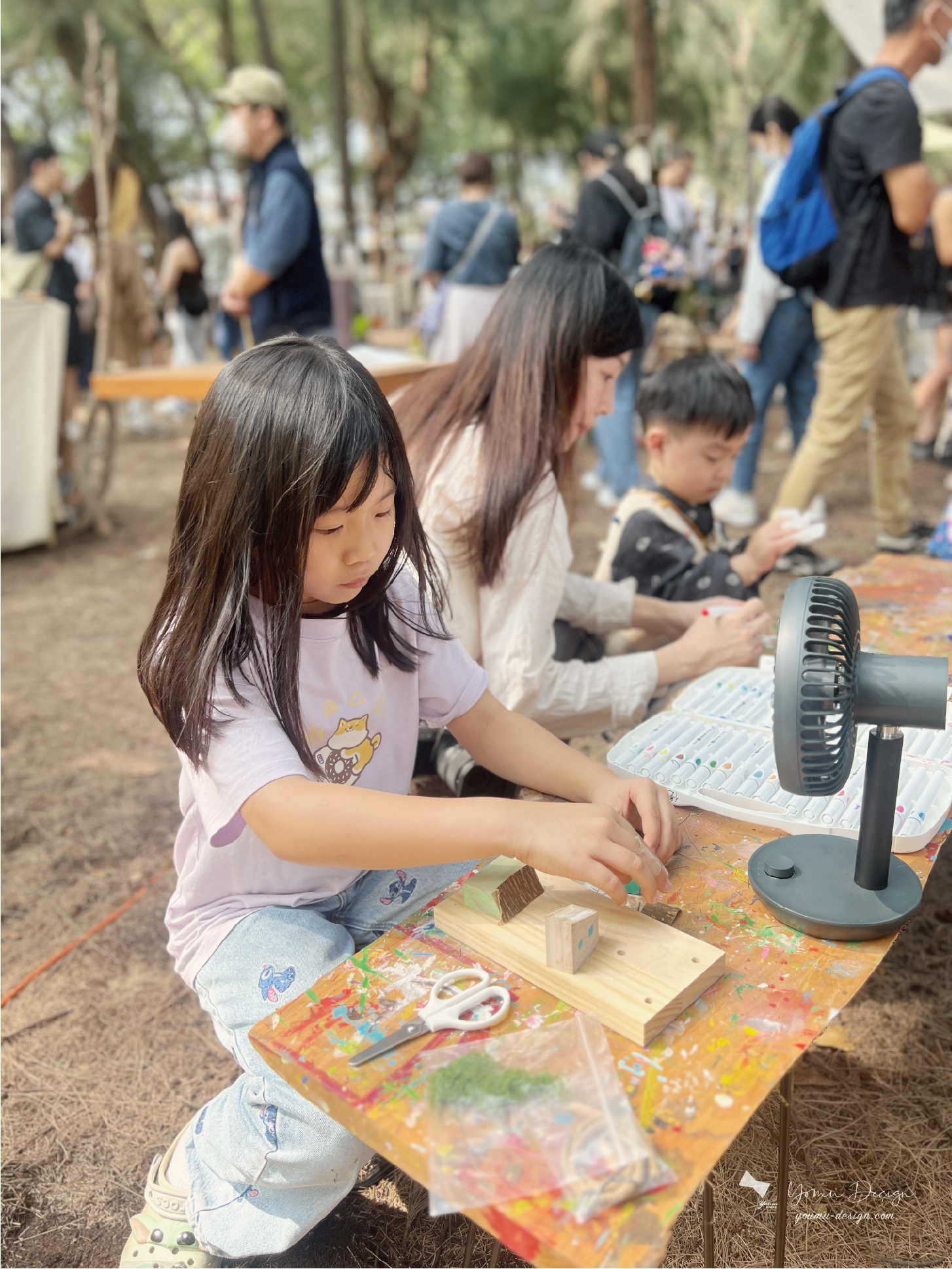 幸福優木-木作設計館-Yomu Design-優木-優木設計-灰熊綠展-10週年-寧靜海-台南木作-木作體驗-親子DIY-外出教學-質感木工-美感教育-魟魚-鯨魚-海洋系-花園鰻-苗栗通霄-通霄海水浴場-七田皿-小皿-木工教學-木作訂製-木偶-木雕-兒童木作--創作者