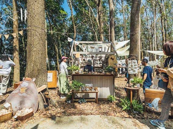 幸福優木-木作設計館-Yomu Design-優木-優木設計-灰熊綠展-10週年-寧靜海-台南木作-木作體驗-親子DIY-外出教學-質感木工-美感教育-魟魚-鯨魚-海洋系-花園鰻-苗栗通霄-通霄海水浴場-七田皿-小皿-木工教學-木作訂製-木偶-木雕-兒童木作--創作者-台南左鎮-化石森林-線香座-木質線香座-8