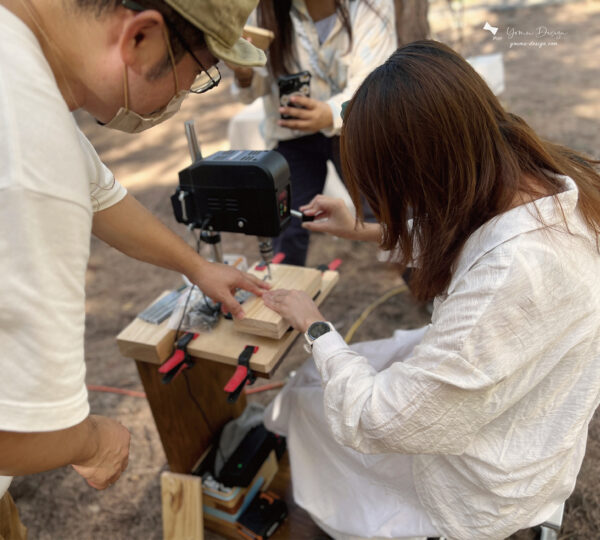 幸福優木-木作設計館-Yomu Design-優木-優木設計-灰熊綠展-10週年-寧靜海-台南木作-木作體驗-親子DIY-外出教學-質感木工-美感教育-魟魚-鯨魚-海洋系-花園鰻-苗栗通霄-通霄海水浴場-七田皿-小皿-木工教學-木作訂製-木偶-木雕-兒童木作--創作者