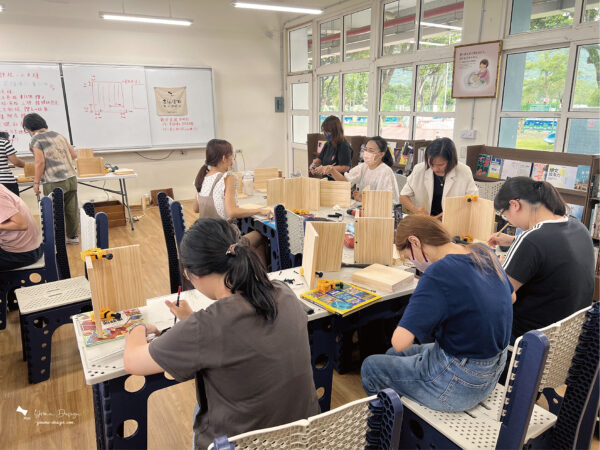 幸福優木-木作設計館-Yomu Design-優木設計-優木老師-木作體驗-木作課程-手作課程-DIY-台南木作-小木櫃-小書架-21