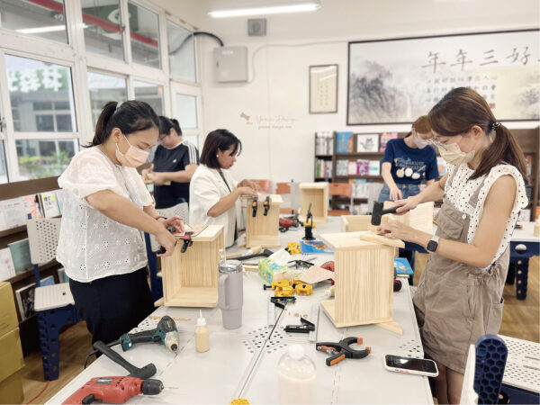 幸福優木-木作設計館-Yomu Design-優木設計-優木老師-木作體驗-木作課程-手作課程-DIY-台南木作-小木櫃-小書架-21