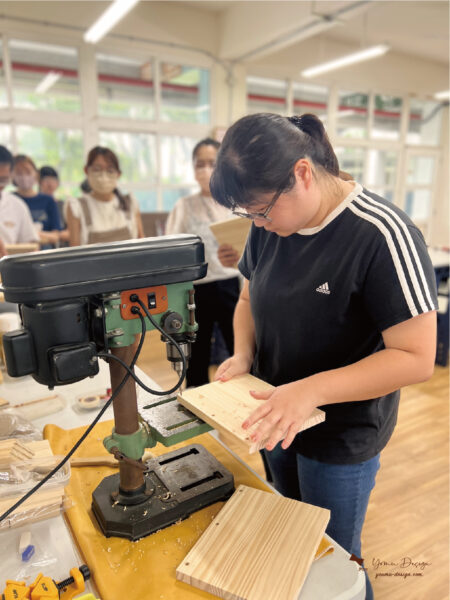 幸福優木-木作設計館-Yomu Design-優木設計-優木老師-木作體驗-木作課程-手作課程-DIY-台南木作-小木櫃-小書架-10