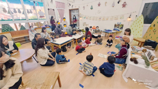 幸福優木-親職講座-藝術創作-兒童藝術-美感-葉子拓印--兒童繪畫發展-新化維妮幼兒園-維妮幼兒園-優木老師-親子DIY-台南新化-聖誕活動-台南活動