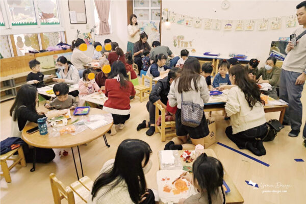 幸福優木-親職講座-藝術創作-兒童藝術-美感-葉子拓印--兒童繪畫發展-新化維妮幼兒園-維妮幼兒園-優木老師-親子DIY-台南新化-聖誕活動-台南活動