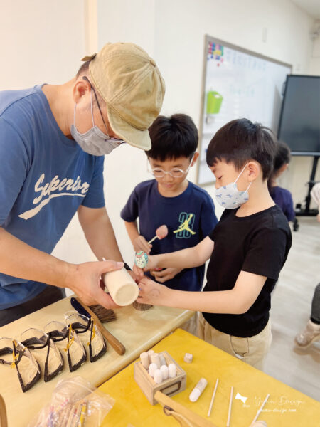 幸福優木-木作設計館-Yomu Design-優木設計-優木老師-優木-台南木工-台南木作-台南手作-手作DIY-手作體驗-體驗課程-合作邀約-外出教學-夏令營活動-暑期活動-寒假活動-兒童木作-藝術創作-客製訂製-木工訂製-小鳥彩繪-木柄湯匙-木頭鑰匙圈-木作教學-台南旅遊-台南新化-旅遊景點-